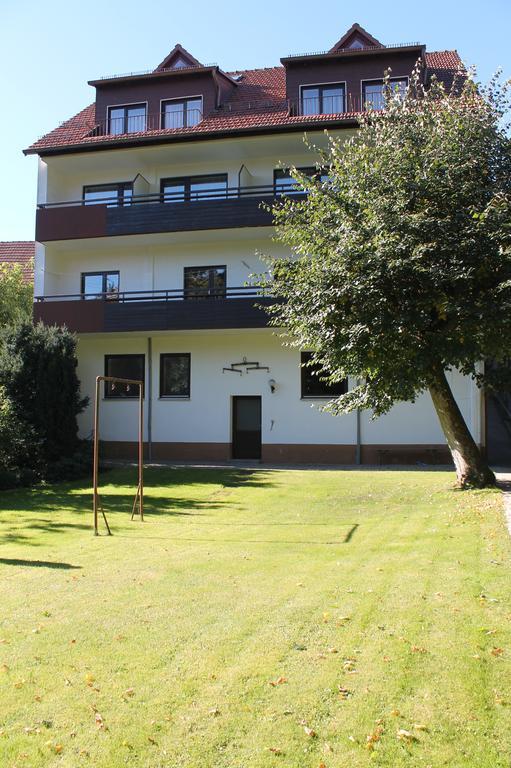 Pension Gasthof Zum Lamm Bischofsheim an der Rhön Exterior photo